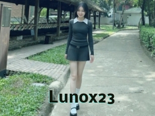 Lunox23