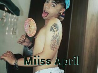 Miiss_April