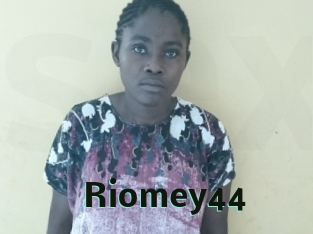 Riomey44